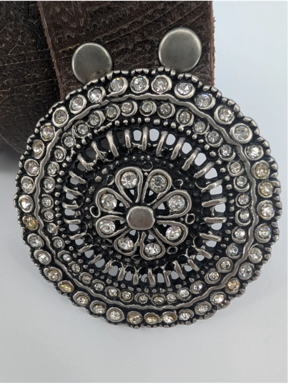 Fossil BT2918001 Brown Tooled Leather Belt Rhinestone Concho Buckle Boho Western